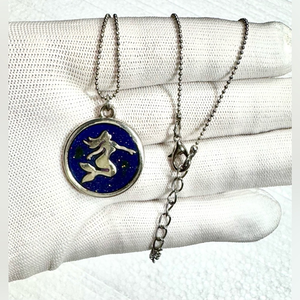 Elegant Green/Blue/ Violet Mermaid Pendant Necklace